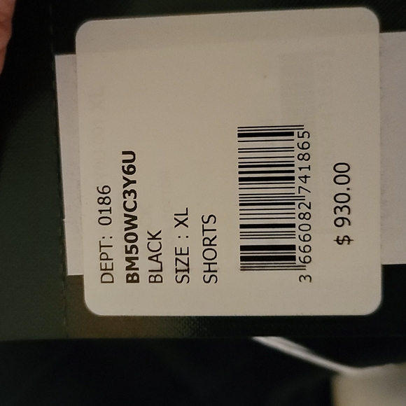 Givenchy shorts - Picture 4 of 4